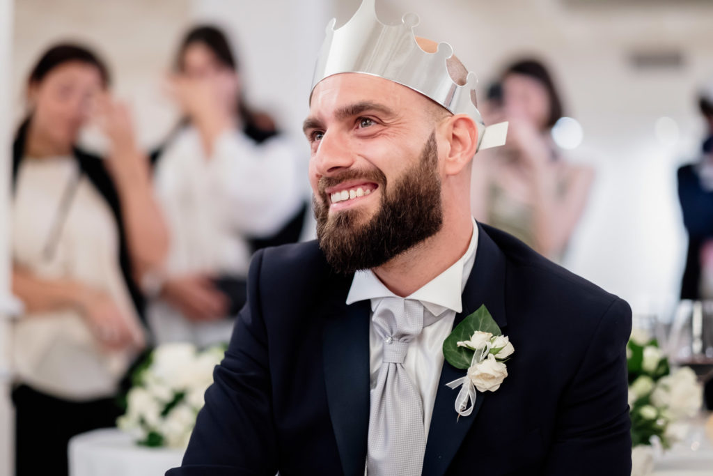 matrimonio a villa york, luca storri fotografo, fotografo di reportage, fotografo di matrimonio di reportage, fotografo fabrica di roma, matrimonio a nepi, sorriso della sposa, foto autentiche, fabrica di roma, nepi, tuscia, nicoletta taschini, foto senza posa, foto no posa, acconciatura spose, sguardo della sposa, reportage, fotografo di matrimonio della tuscia, viterbo, fotografo di matrimonio nella tuscia, sorelle, sposarsi durante il palio dei borgia, borgia, sposarsi, amarsi, amare, creare, nicoletta taschini, emiliano tiseo, valle del baccano, villa york, villa per ricevimenti, ricevimento di nozze, dedica della sposa