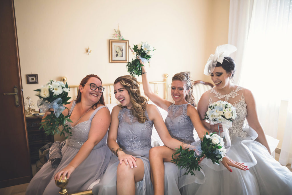 matrimonio a fabrica di roma, foto non in posa, foto spontanee, aldero hotel, luca storri fotografo, reportage, fotografia di matrimonio di reportage, fotografo di matrimonio di viterbo, fotografo di viterbo, raccontare un matrimonio, faleri novi, chiesa di santa maria in falleri, reportage, wedding reportage, sposarsi nella tuscia, sposarsi a fabrica di roma, viterbo, tuscia, fotografo della tuscia, fotografo nella tuscia, raccontare emozioni, emozioni, attimi, sposarsi, amarsi, matrimonio sposa, sposo, servizio di coppia, servizio prematrimoniale, privilegio, no foto in posa, damigelle della sposa, momenti felici, sposarsi senza pensieri