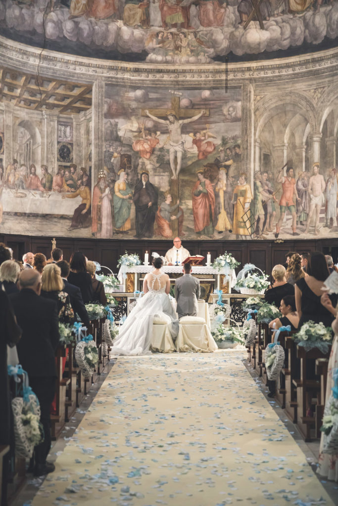 matrimonio a fabrica di roma, foto non in posa, foto spontanee, aldero hotel, luca storri fotografo, reportage, fotografia di matrimonio di reportage, fotografo di matrimonio di viterbo, fotografo di viterbo, raccontare un matrimonio, faleri novi, chiesa di santa maria in falleri, reportage, wedding reportage, sposarsi nella tuscia, sposarsi a fabrica di roma, viterbo, tuscia, fotografo della tuscia, fotografo nella tuscia, raccontare emozioni, emozioni, attimi, sposarsi, amarsi, matrimonio sposa, sposo, servizio di coppia, servizio prematrimoniale, privilegio, no foto in posa, duomo di fabrica di roma, Chiesa di San Silvestro Papa