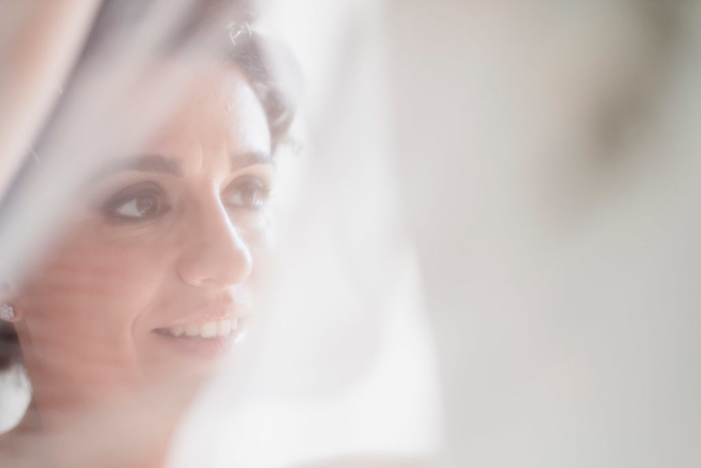 Preparativi dello sposo, preparativi della sposa, soriano nel cimino, vallerano, matrimonio in chiesa, matrimonio d’amore, sposarsi nella tuscia, sposarsi a vallerano, sposarsi a soriano nel cimino, foto non in posa, fotografia di reportage, reportage matrimoniale, fotografo di matrimonio, fotografo di matrimonio di viterbo, fotografo di matrimonio di roma, luca storri fotografo, villa finisterre, fabrica di roma, sposarsi a fabrica di roma, viterbo, santuario della madonna del ruscello, madonna del ruscello, ballo degli sposi, momenti unici, empatia, simpatia, amore, vero amore, fotografia spontanea, spontaneità, sposarsi nel 2020, matrimonio a vallerano, giochi degli sposi, matrimonio a villa finisterre, villa privata, amici degli sposi, riconoscere gli sposi, villa con piscina, vignanello, matrimonio a vignanello