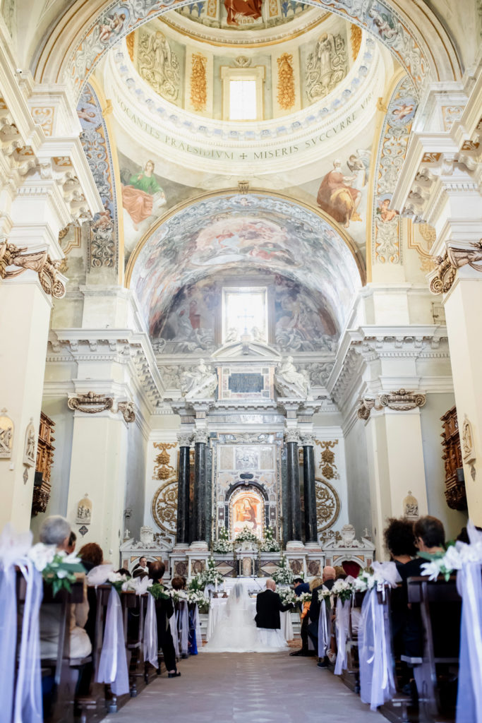 Preparativi dello sposo, preparativi della sposa, soriano nel cimino, vallerano, matrimonio in chiesa, matrimonio d’amore, sposarsi nella tuscia, sposarsi a vallerano, sposarsi a soriano nel cimino, foto non in posa, fotografia di reportage, reportage matrimoniale, fotografo di matrimonio, fotografo di matrimonio di viterbo, fotografo di matrimonio di roma, luca storri fotografo, villa finisterre, fabrica di roma, sposarsi a fabrica di roma, viterbo, santuario della madonna del ruscello, madonna del ruscello, ballo degli sposi, momenti unici, empatia, simpatia, amore, vero amore, fotografia spontanea, spontaneità, sposarsi nel 2020, matrimonio a vallerano, giochi degli sposi, matrimonio a villa finisterre, villa privata, amici degli sposi, riconoscere gli sposi, villa con piscina, vignanello, matrimonio a vignanello