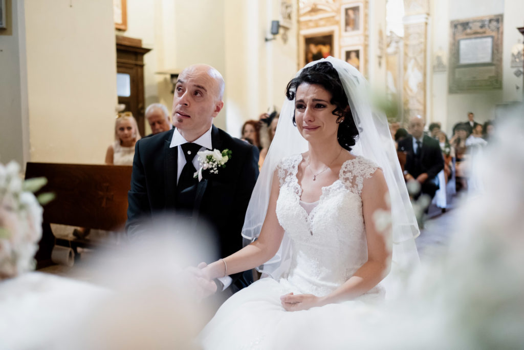 Preparativi dello sposo, preparativi della sposa, soriano nel cimino, vallerano, matrimonio in chiesa, matrimonio d’amore, sposarsi nella tuscia, sposarsi a vallerano, sposarsi a soriano nel cimino, foto non in posa, fotografia di reportage, reportage matrimoniale, fotografo di matrimonio, fotografo di matrimonio di viterbo, fotografo di matrimonio di roma, luca storri fotografo, villa finisterre, fabrica di roma, sposarsi a fabrica di roma, viterbo, santuario della madonna del ruscello, madonna del ruscello, ballo degli sposi, momenti unici, empatia, simpatia, amore, vero amore, fotografia spontanea, spontaneità, sposarsi nel 2020, matrimonio a vallerano, giochi degli sposi, matrimonio a villa finisterre, villa privata, amici degli sposi, riconoscere gli sposi, villa con piscina, vignanello, matrimonio a vignanello