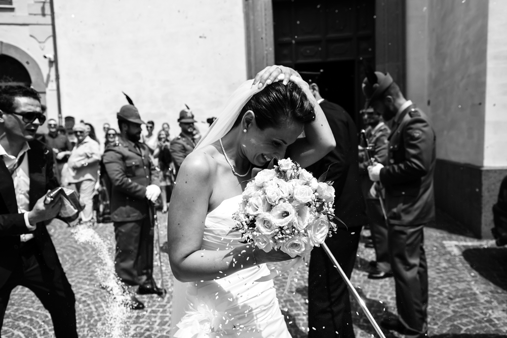 fotografia di reportage, raccontare emozioni, no foto in posa, matrimonio a fabrica di roma, fabrica di roma, viterbo, lazio, agro falisco, fotografo di viterbo, fotografo di roma, fotografo nella tuscia, fotografo della tuscia, tuscia matrimoni, luca storri fotografo