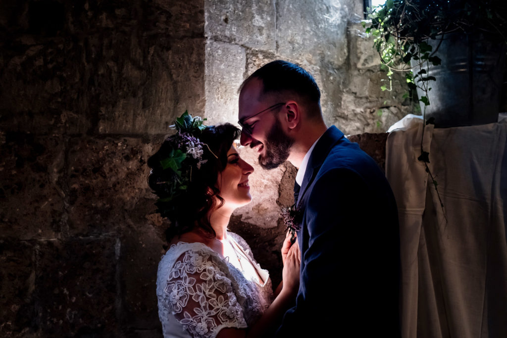 matrimonio abbazia di santa maria in falleri, matrimonio luisa e luigi riccardo, matrimonio fabrica di roma, fotografo di reportage matrimoniale, fotografo di matrimonio, luca storri fotografo, chiesa circestense santa maria in falleri, falerii novi, luce naturale, fotografo emozionale, fotografo empatico, fotografo di matrimonio viterbo, fotografo matrimonio roma, bacio degli sposi, sposarsi nel 2020, rito religioso, arco di giove, matrimonio a settembre, foto non in posa, fotografia di reportage emozionale, fotografia di reportage, reportage fotografico, reportage matrimoniale, vivere il matrimonio, matrimonio, sguardo degli sposi, abbazia cistercense di santa maria in falleri, sguardo degli sposi, destination wedding, sposarsi nella tuscia, agro falisco, abbraccio degli sposi, momenti di un matrimonio