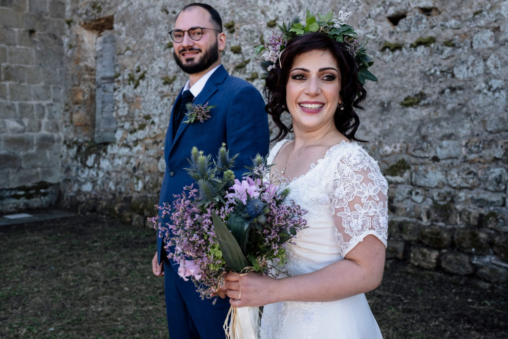 matrimonio abbazia di santa maria in falleri, matrimonio luisa e luigi riccardo, matrimonio fabrica di roma, fotografo di reportage matrimoniale, fotografo di matrimonio, luca storri fotografo, chiesa circestense santa maria in falleri, falerii novi, luce naturale, fotografo emozionale, fotografo empatico, fotografo di matrimonio viterbo, fotografo matrimonio roma, bacio degli sposi, sposarsi nel 2020, rito religioso, arco di giove, matrimonio a settembre, foto non in posa, fotografia di reportage emozionale, fotografia di reportage, reportage fotografico, reportage matrimoniale, vivere il matrimonio, matrimonio, sguardo degli sposi, abbazia cistercense di santa maria in falleri, sguardo degli sposi, destination wedding, sposarsi nella tuscia, agro falisco, abbraccio degli sposi, momenti di un matrimonio