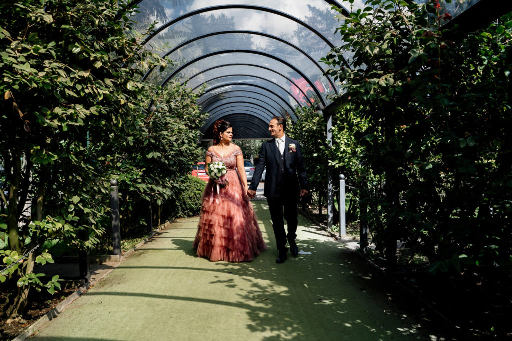 reportage matrimoniale, momento degli sposi, sposarsi al lago, bella venere, ristorante la bella venere, intimità degli sposi, sposarsi, matrimonio, fotografia spontanea, fotografia di reportage, reportage fotografico, fotografo fabrica di roma, fotografo di matrimonio di viterbo, fotografo di matrimonio di roma, sposarsi al tramonto, momenti unici, bacio degli sposi, scambio delle fedi, destination wedding, wedding reportage photography, fotografia di reportage emozionale, fotografia emozionale, emozioni, ballo degli sposi, sguardi degli sposi, sposarsi al lago di vico, lago di vico, gioielli della sposa, vestito della sposa, preparazione sposa, luca storri fotografo, caprarola, sposarsi in natura, no foto in posa, fotografie autentiche, matrimonio autentico, matrimonio spontaneo, matrimonio unico, matrimonio a viterbo, matrimonio a fabrica di roma, matrimonio comune di fabrica di roma, abbraccio degli sposi, brindisi sposi, brindisi amici sposi, torta nuziale, taglio della torta, taglio torta sposi, lancio del bouquet, il germoglio, composizione floreale