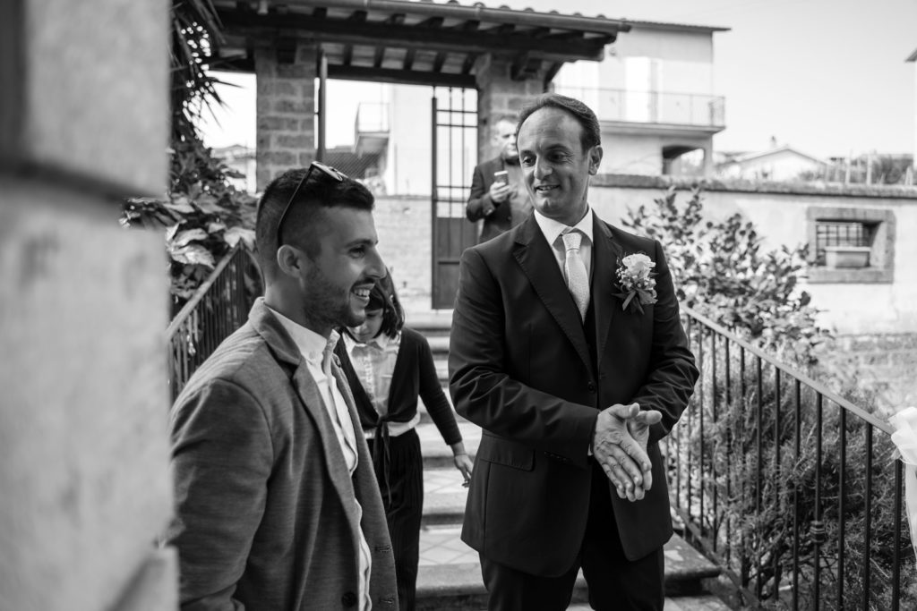 reportage matrimoniale, momento degli sposi, sposarsi al lago, bella venere, ristorante la bella venere, intimità degli sposi, sposarsi, matrimonio, fotografia spontanea, fotografia di reportage, reportage fotografico, fotografo fabrica di roma, fotografo di matrimonio di viterbo, fotografo di matrimonio di roma, sposarsi al tramonto, momenti unici, bacio degli sposi, scambio delle fedi, destination wedding, wedding reportage photography, fotografia di reportage emozionale, fotografia emozionale, emozioni, ballo degli sposi, sguardi degli sposi, sposarsi al lago di vico, lago di vico, gioielli della sposa, vestito della sposa, preparazione sposa, luca storri fotografo, caprarola, sposarsi in natura, no foto in posa, fotografie autentiche, matrimonio autentico, matrimonio spontaneo, matrimonio unico, matrimonio a viterbo, matrimonio a fabrica di roma, matrimonio comune di fabrica di roma, abbraccio degli sposi, brindisi sposi, brindisi amici sposi, torta nuziale, taglio della torta, taglio torta sposi, lancio del bouquet, il germoglio, composizione floreale