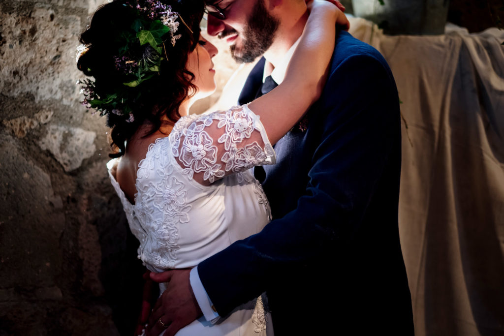 matrimonio abbazia di santa maria in falleri, matrimonio luisa e luigi riccardo, matrimonio fabrica di roma, fotografo di reportage matrimoniale, fotografo di matrimonio, luca storri fotografo, chiesa circestense santa maria in falleri, falerii novi, luce naturale, fotografo emozionale, fotografo empatico, fotografo di matrimonio viterbo, fotografo matrimonio roma, bacio degli sposi, sposarsi nel 2020, rito religioso, arco di giove, matrimonio a settembre, foto non in posa, fotografia di reportage emozionale, fotografia di reportage, reportage fotografico, reportage matrimoniale, vivere il matrimonio, matrimonio, sguardo degli sposi, abbazia cistercense di santa maria in falleri, sguardo degli sposi, destination wedding, sposarsi nella tuscia, agro falisco, abbraccio degli sposi, momenti di un matrimonio